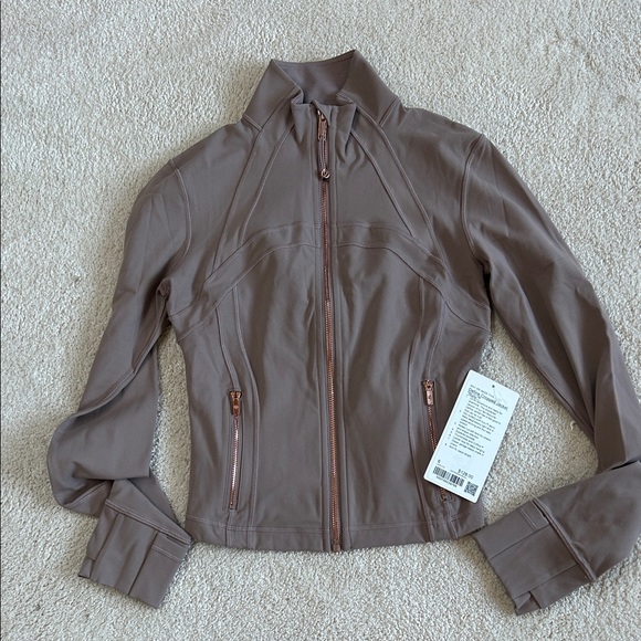 Lululemon Define Cropped Jacket Nulu-NWT!! - Picture 1 of 15